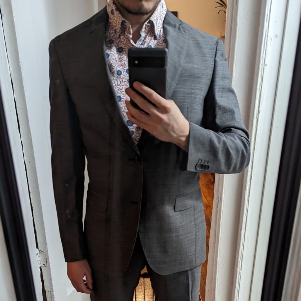 Hugo Boss - Super 130 Grey Suit (Blazer + Pants), US 34R